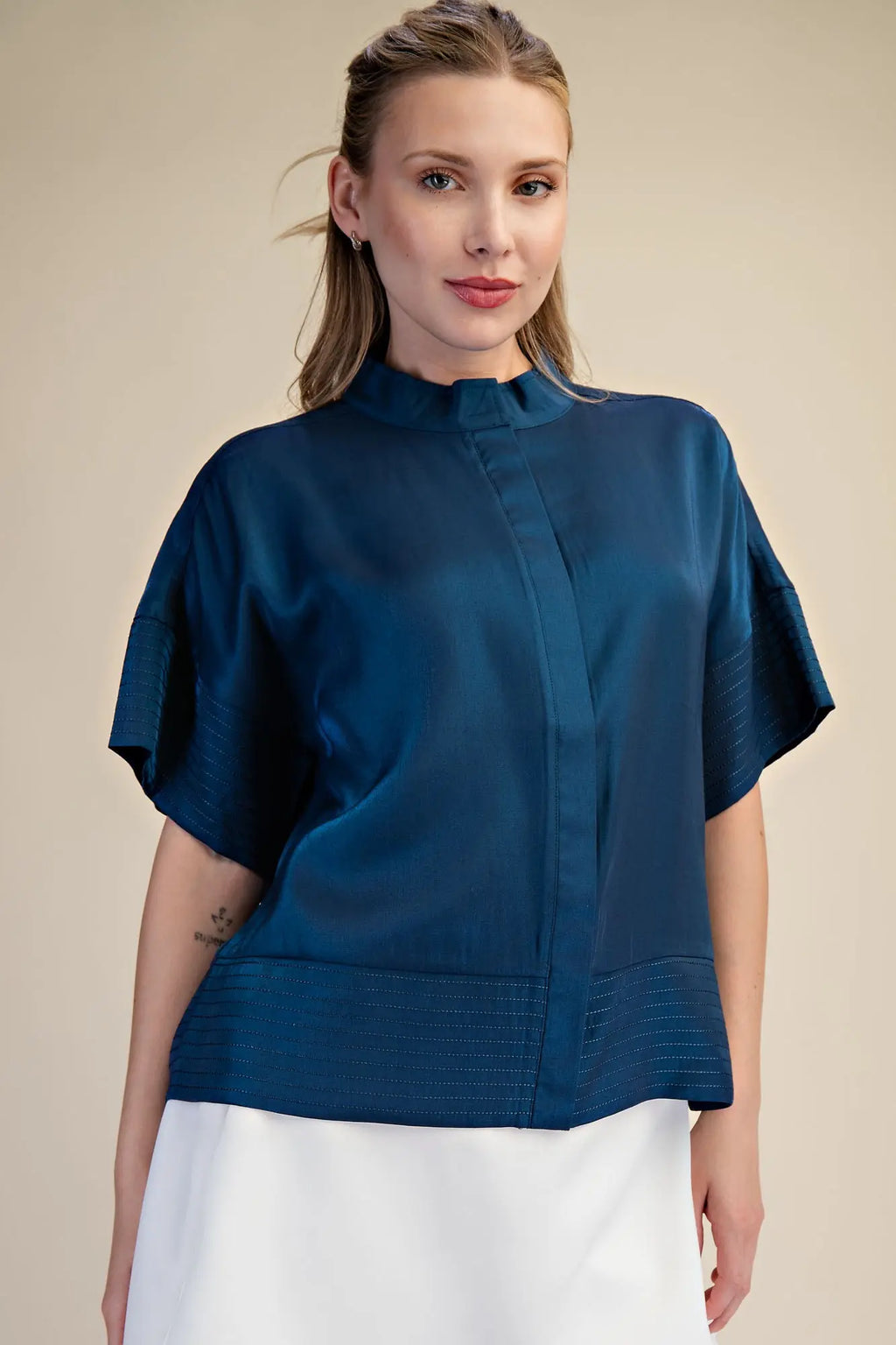 Glam Mock Neck Band Stitch Detailed Button Down Shirt