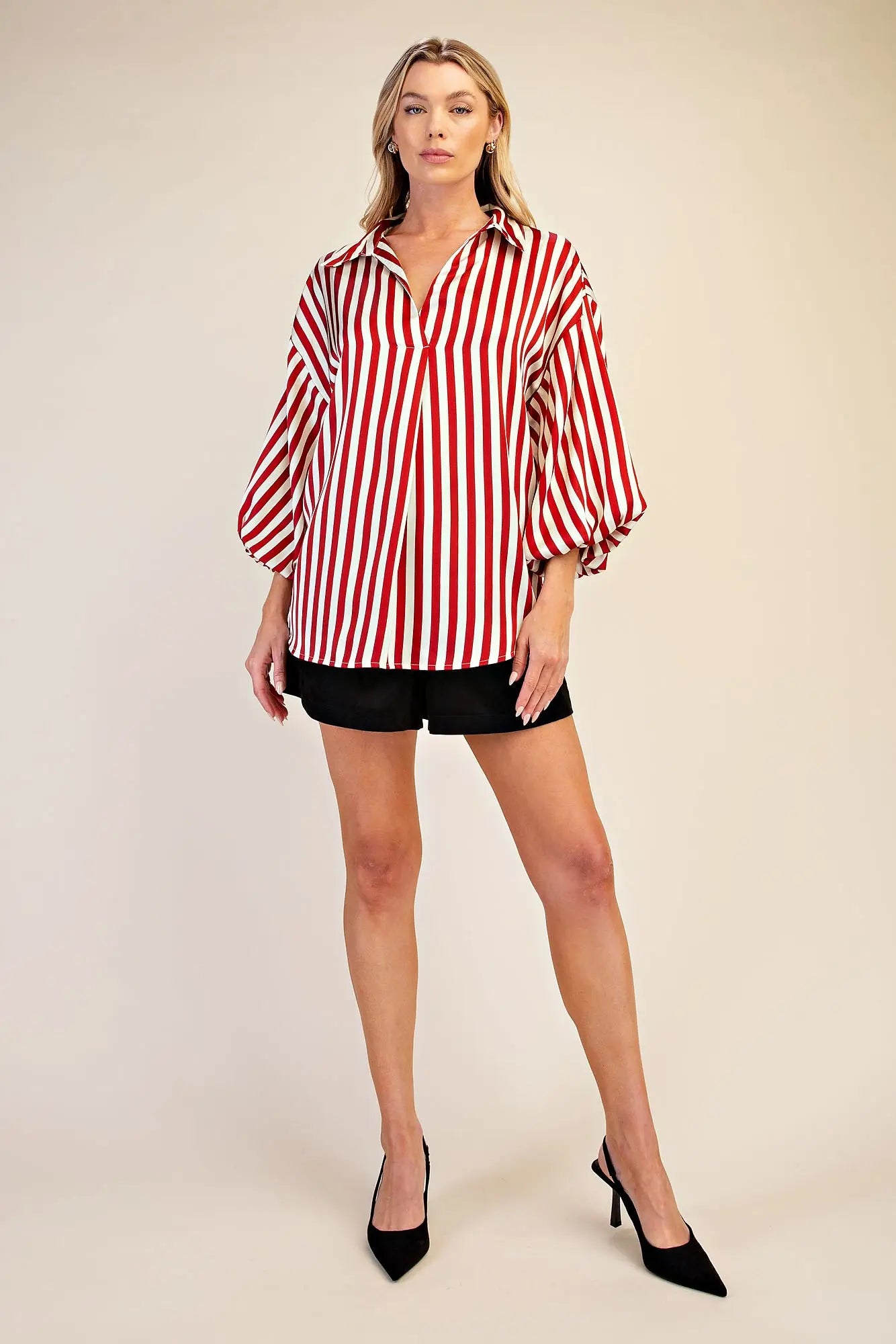 Lapel Collar Shirt with a V-Neckline and Balloon Sleeves Shirts