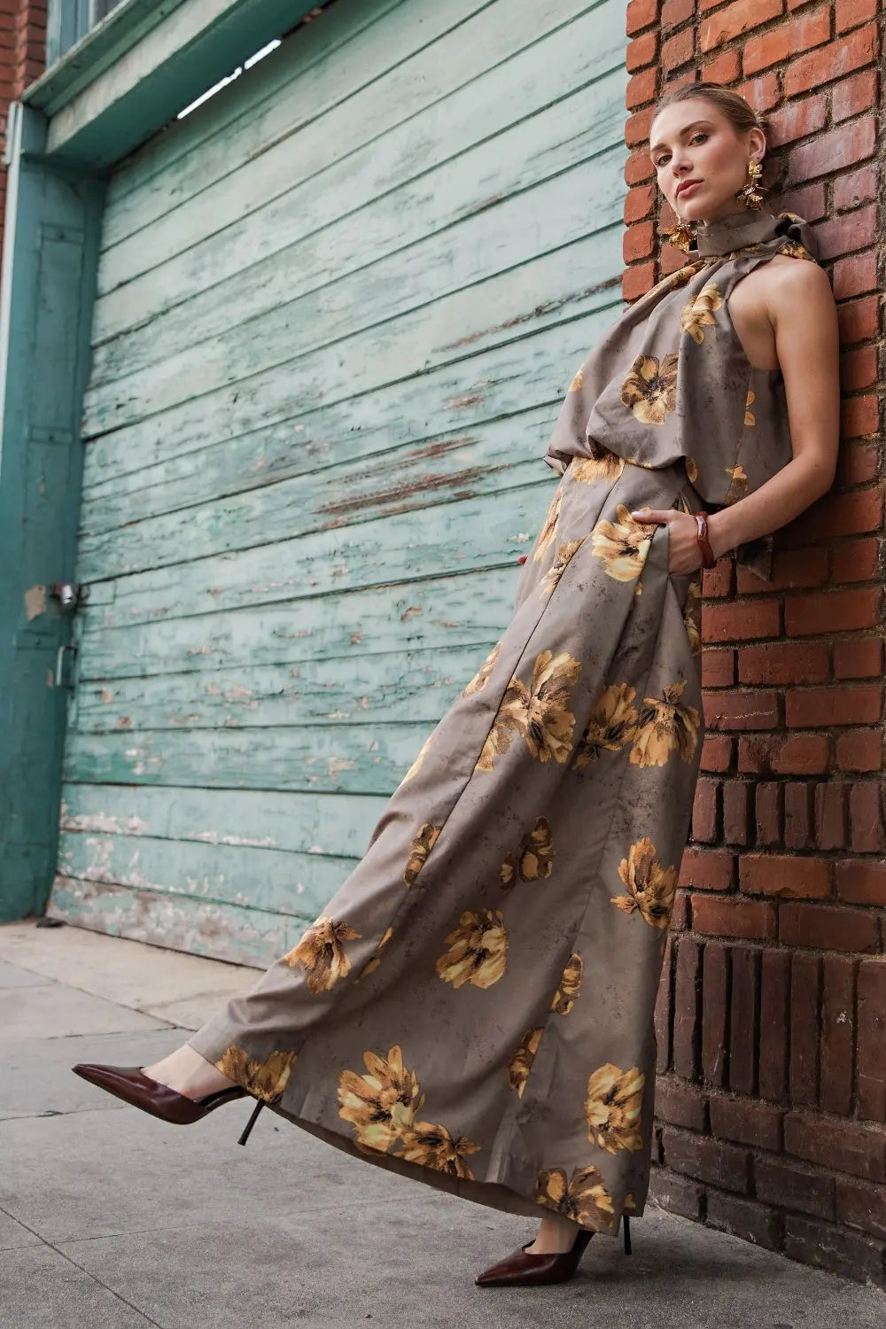 Bubble-Hem Halter Neck Top & A-Line Palazzo Pants SET
