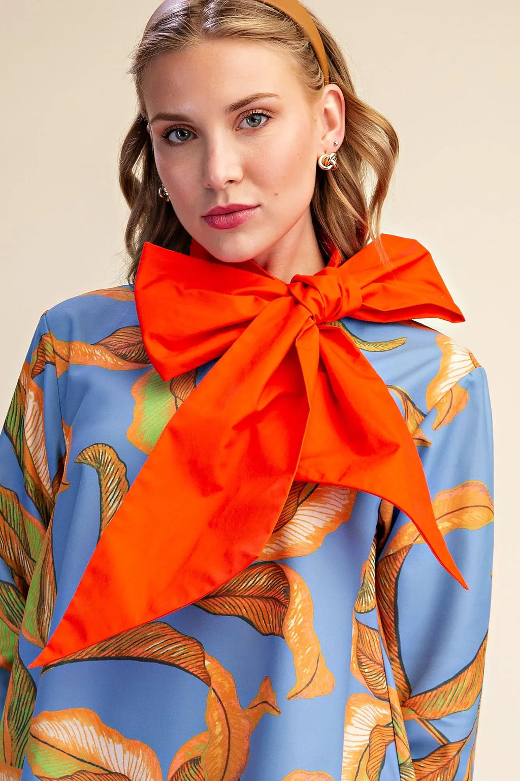 Neck Tie Bow Long Sleeve Border Print Mini Dress