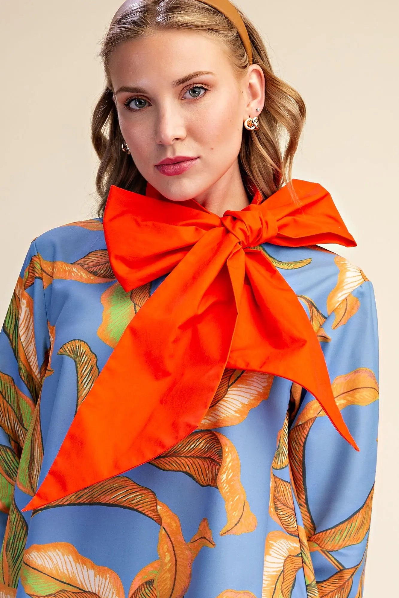 Neck Tie Bow Long Sleeve Border Print Mini Dress