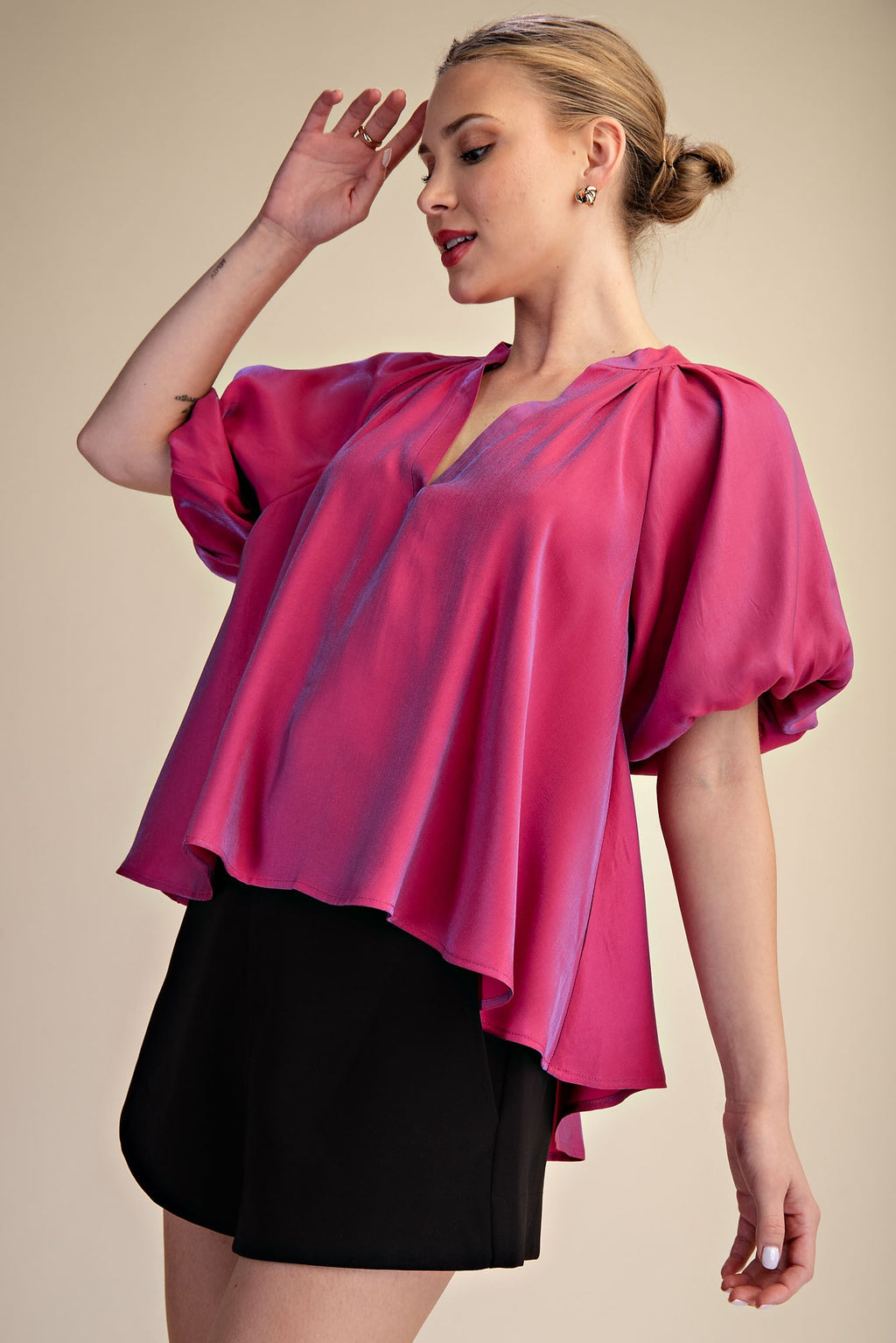 V-neck Band Bubble Sleeve High Low Blouse