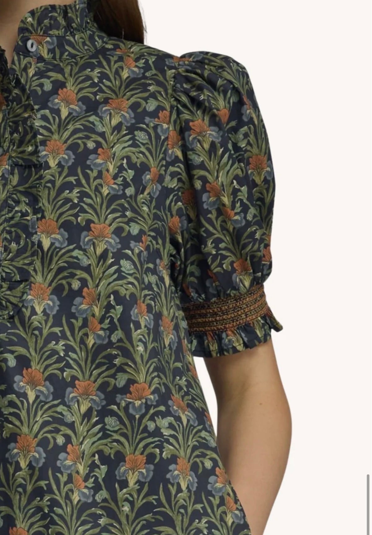 Floral print short puff sleeve midi dress