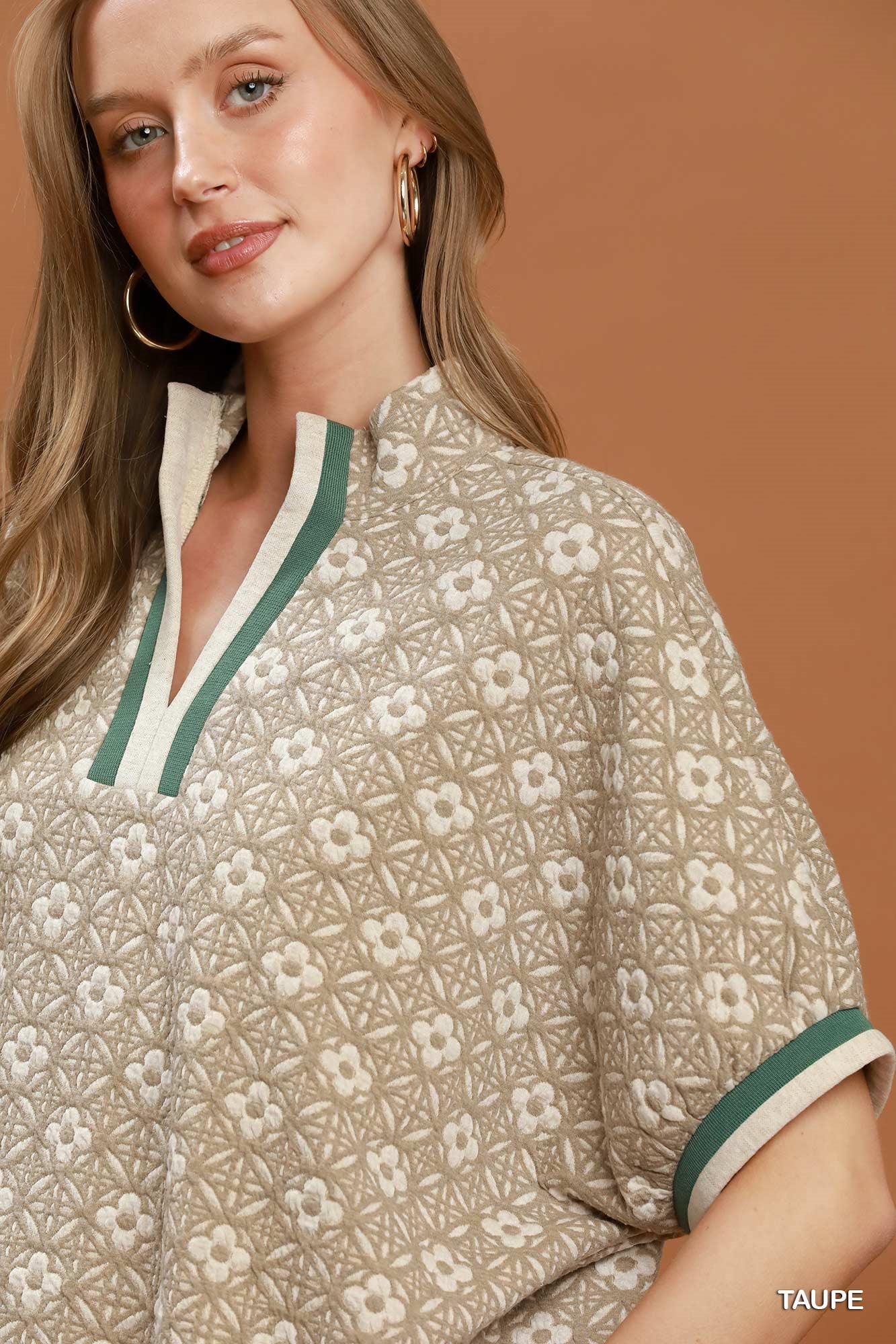 Jacquard Floral Textured Contrast Trim Pullover Top