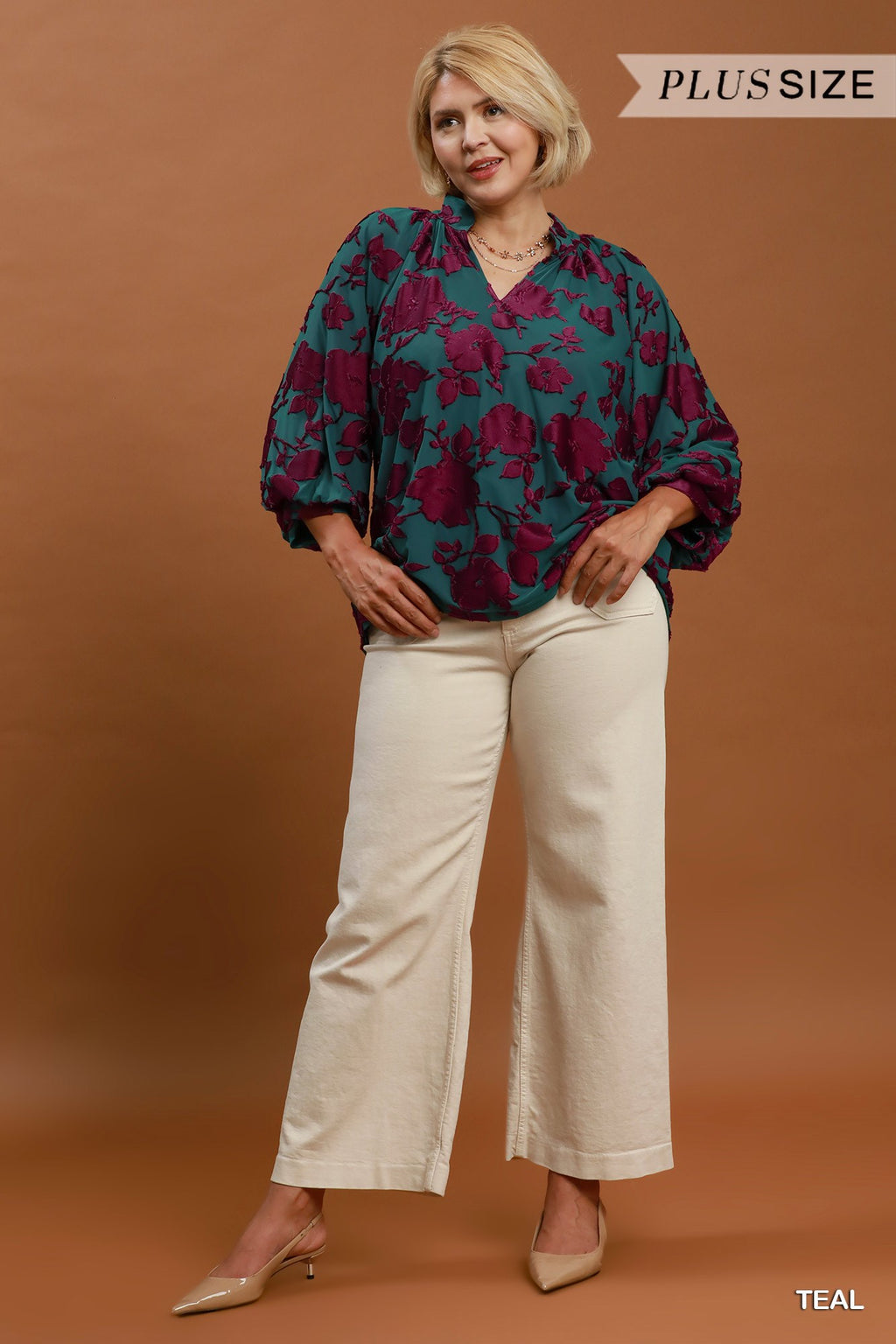 Textured Floral Balloon Sleeve Blouse