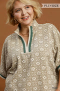 Taupe Jacquard Floral Textured Contrast Trim Pullover Top PLUS