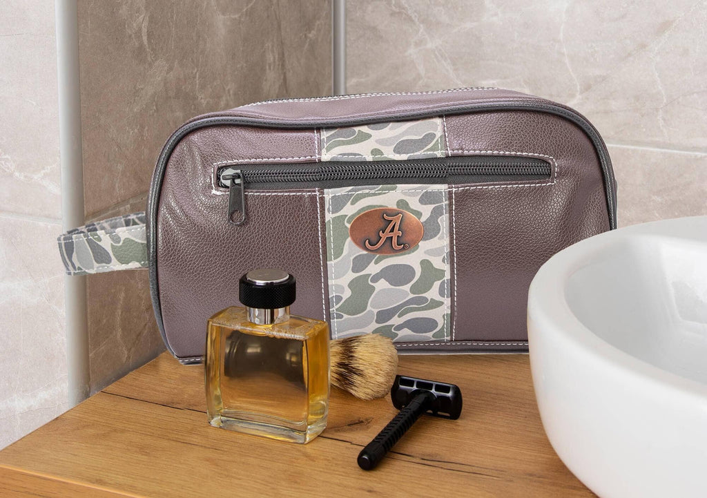 Alabama Crimson Tide Men's Camo Dopp Kit.