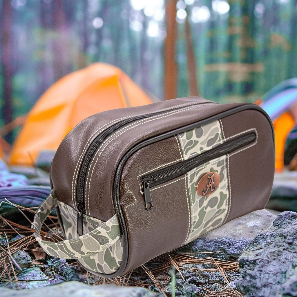 Alabama Crimson Tide Men's Camo Dopp Kit.