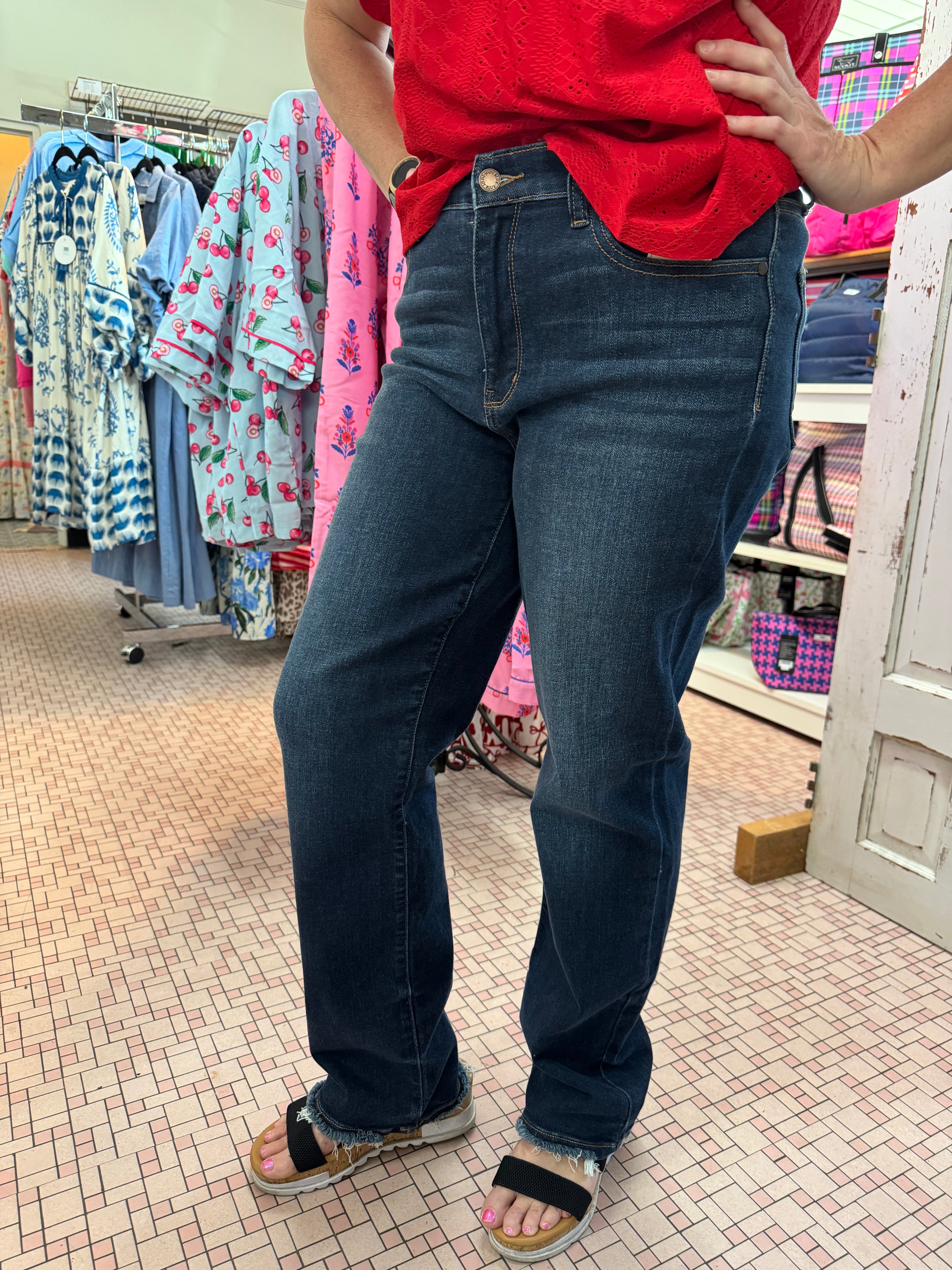 Judy Blue Straight Fray Hem