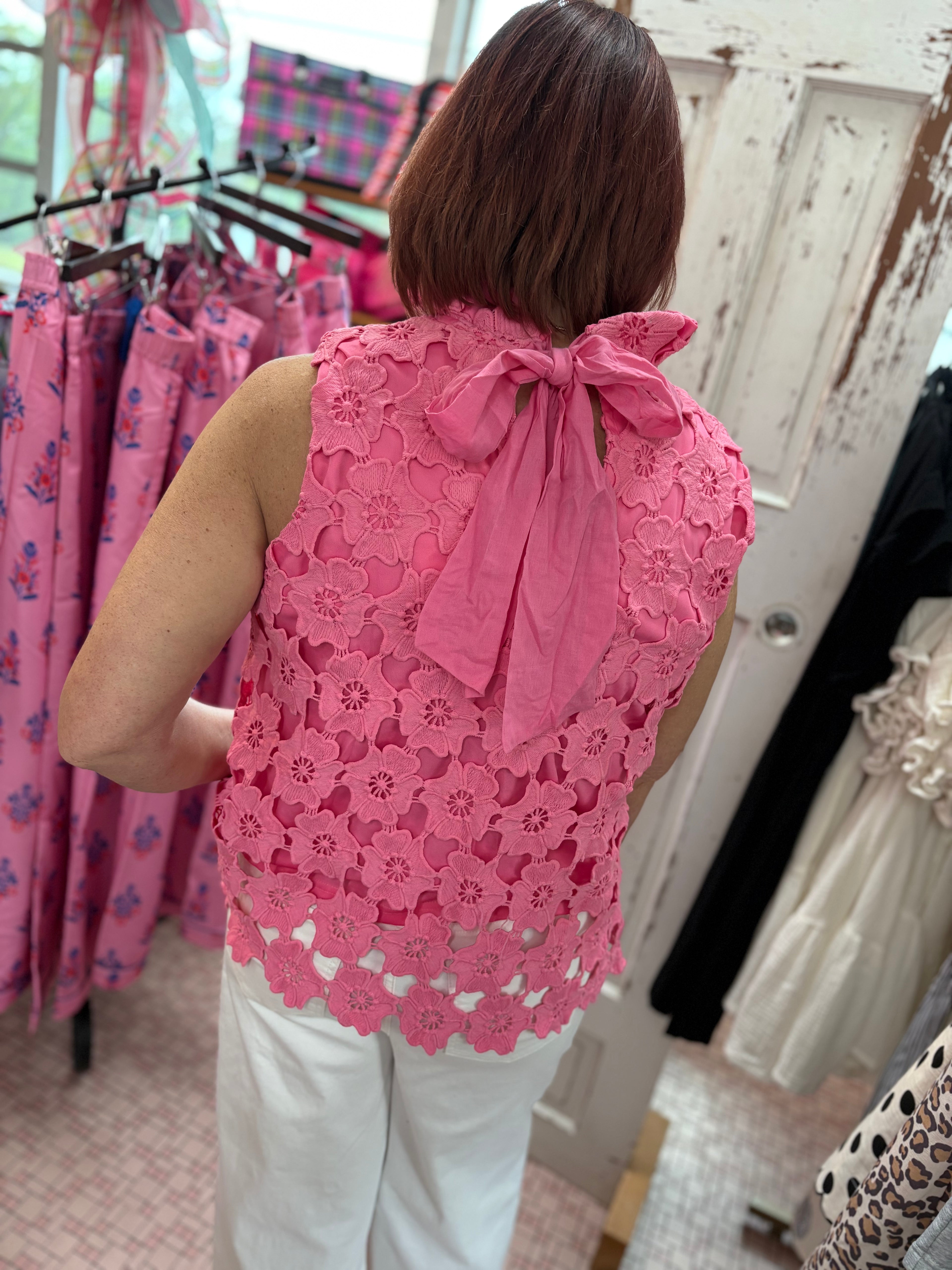 Floral Lace Sleeveless Topped