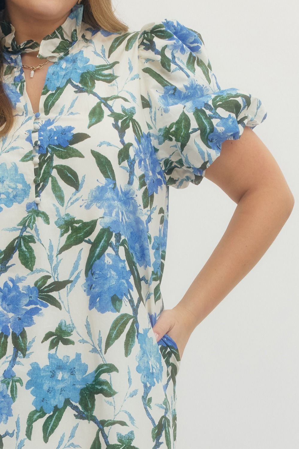 Floral print ruffled neck short puff sleeve midi dress PLUS