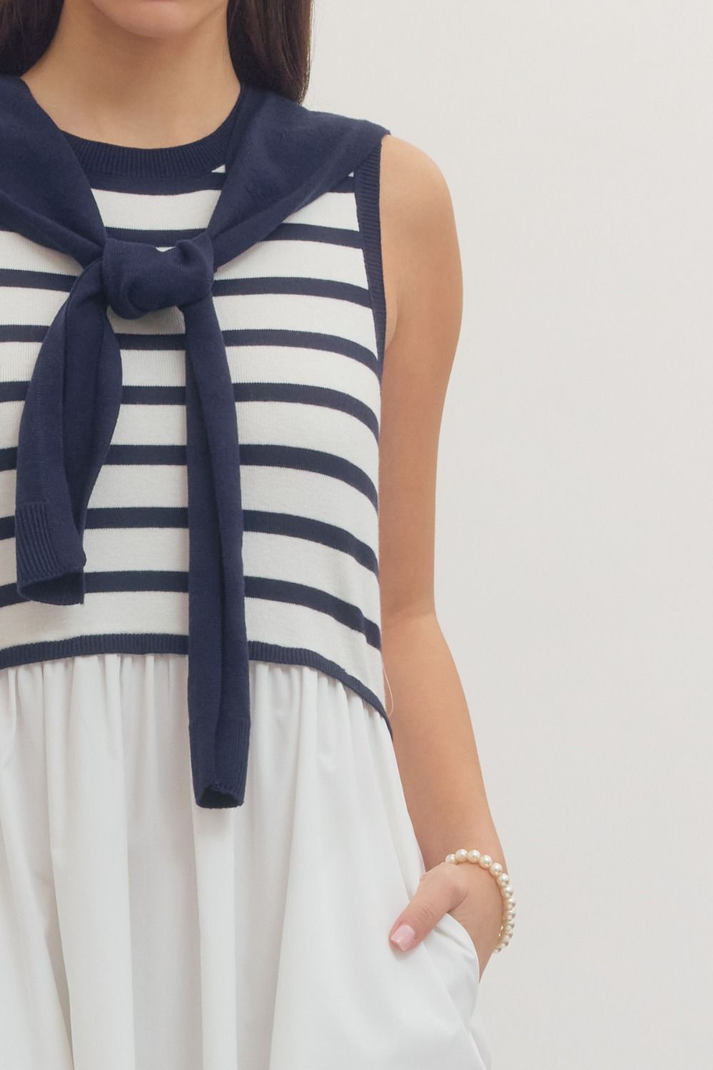 Striped sleeveless midi dress