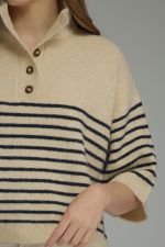 Stripe short sleeve knit top